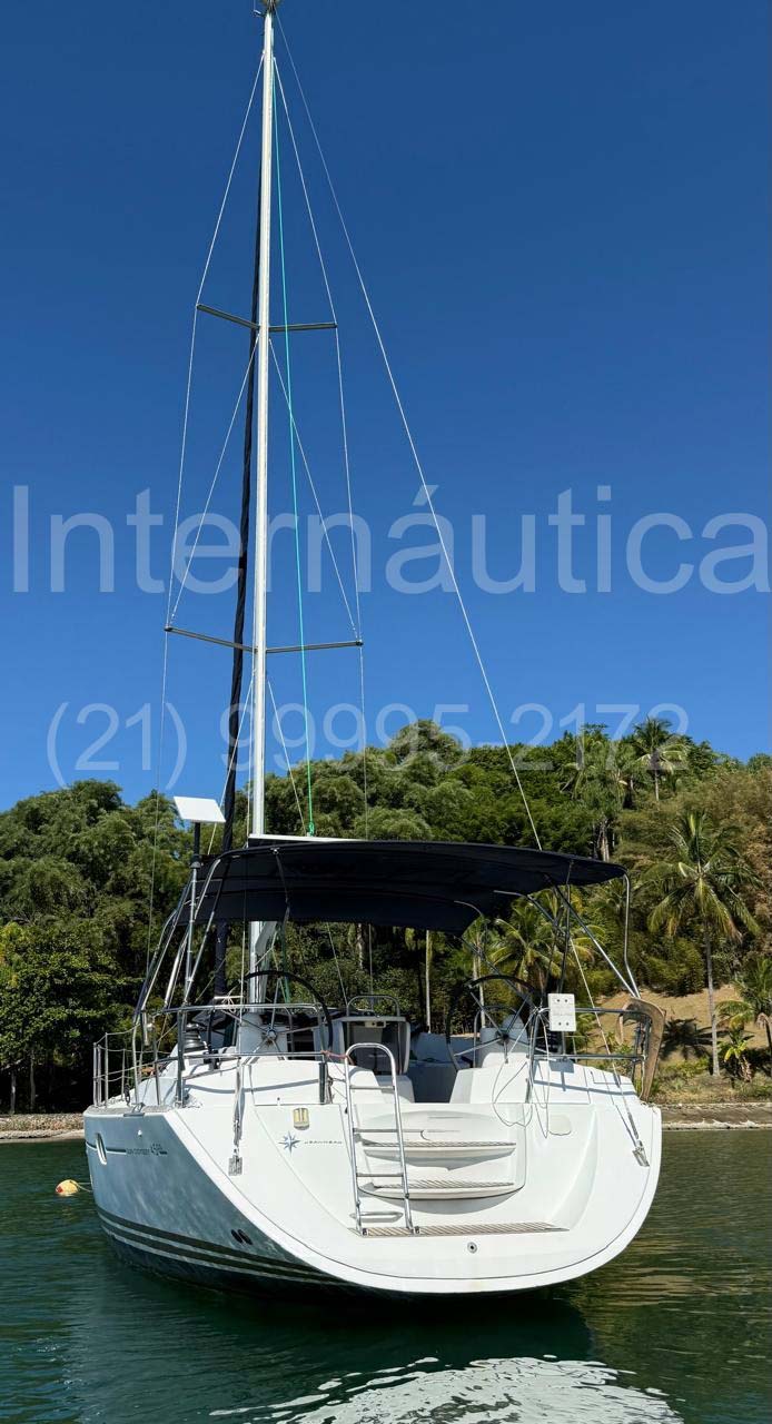 Jeanneau4502.jpg